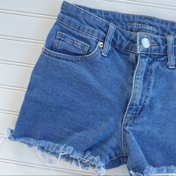 Wild Fable raw hem jean shorts Size 00 - Picture 3 of 8
